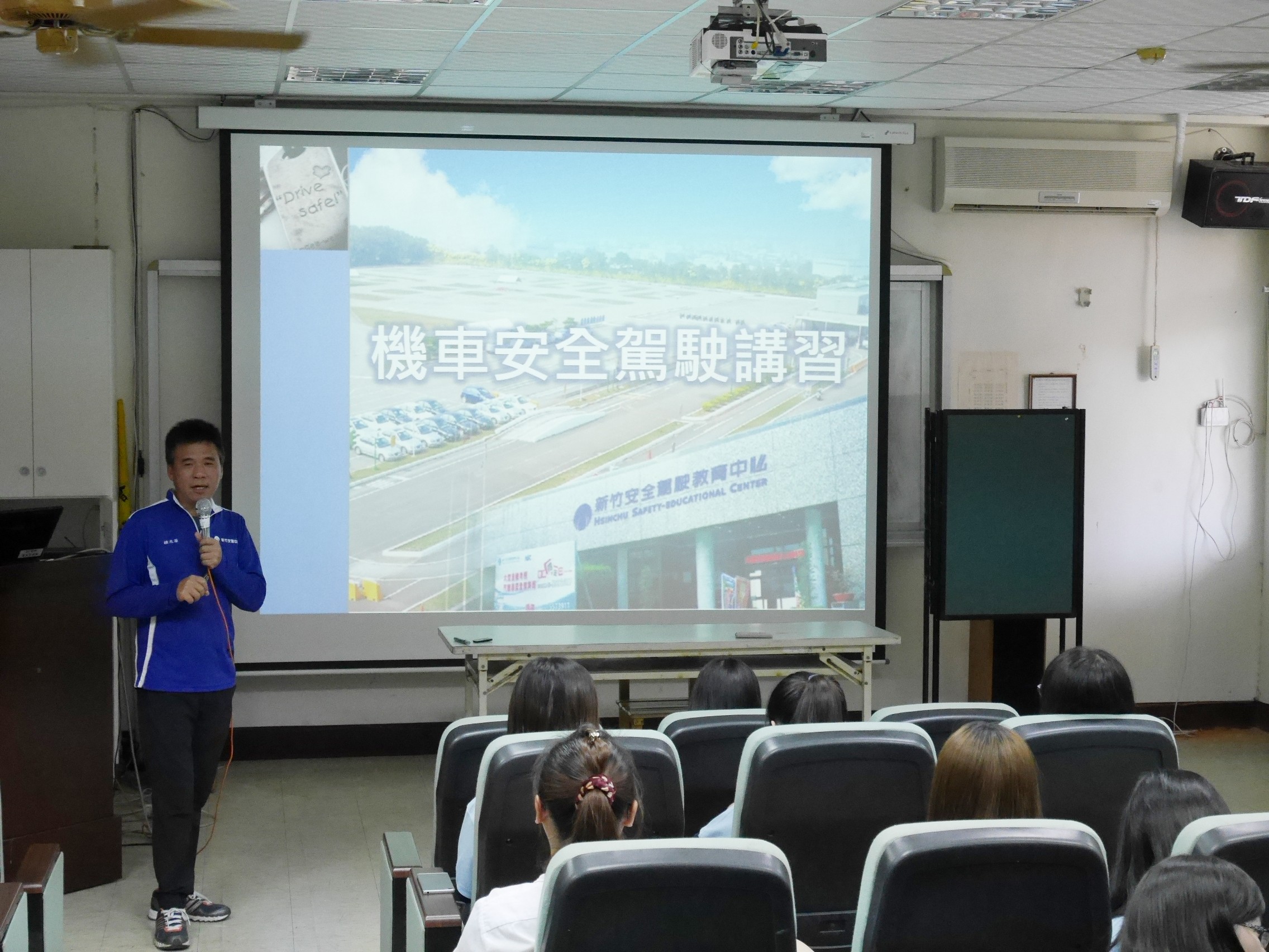 SYM校園機車考照活動(暖男駕訓班-新竹女中)