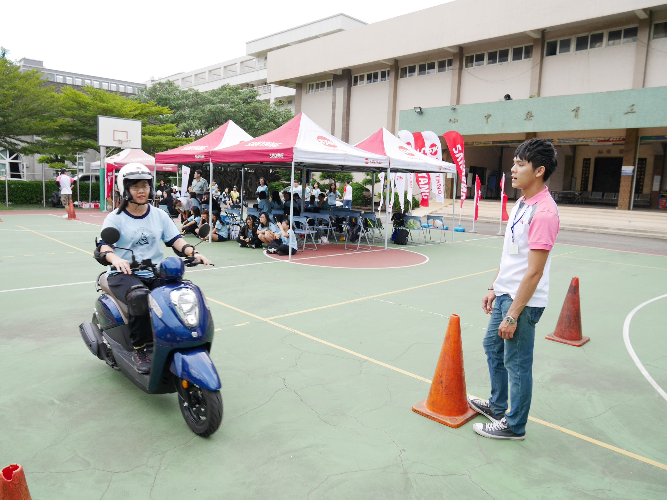 SYM校園機車考照活動(暖男駕訓班-新竹女中)